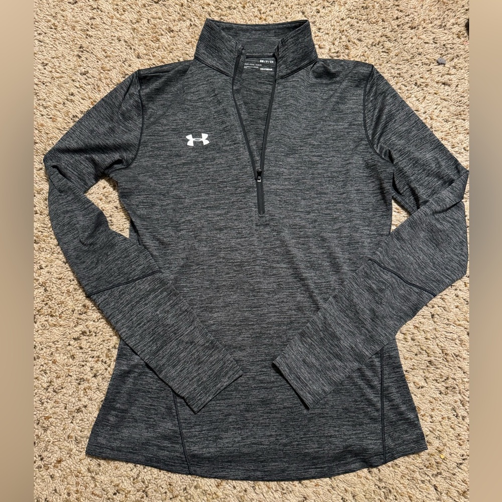 Under armour long sleeve/ half zip, small in great condition